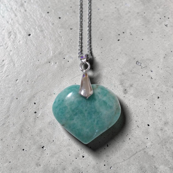 Amazzonite cuore forato