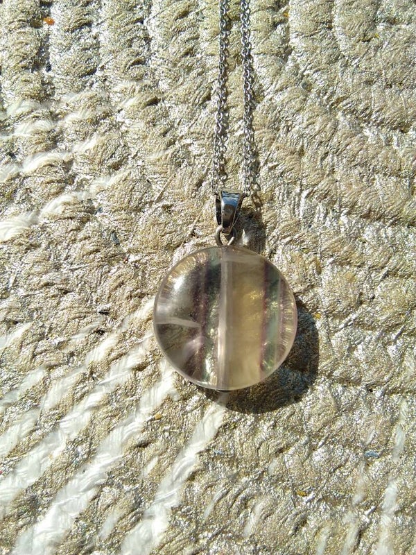 Fluorite arcobaleno ciondolo