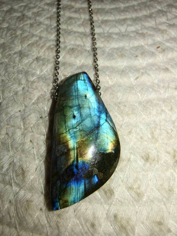 Labradorite ciondolo