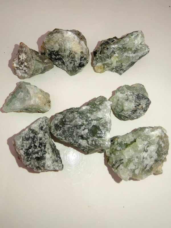 Prehnite grezza