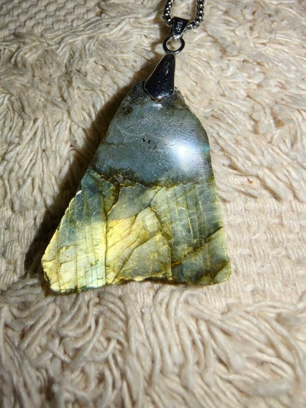 Labradorite grezza ciondolo
