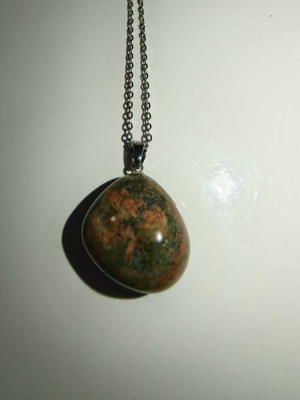 Unakite burattata ciondolo collana
