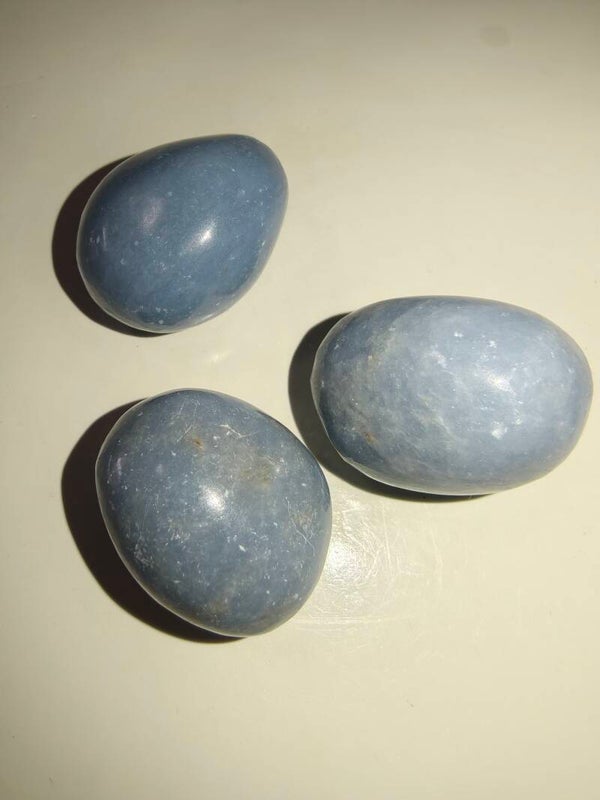 Angelite burattato grande
