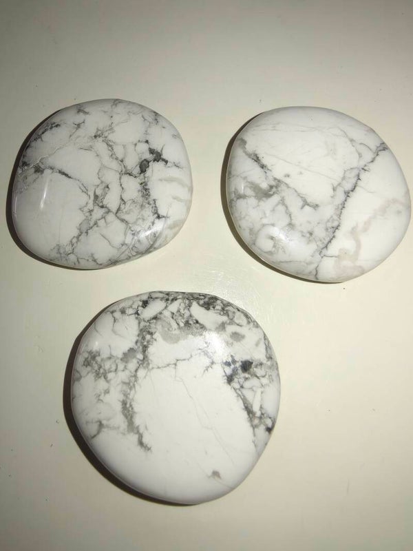 Howlite medaglione
