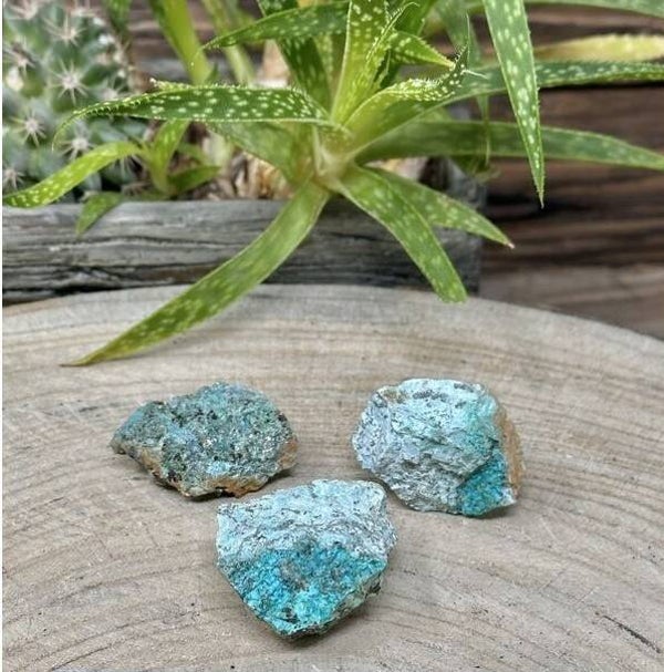 Turchese verde grezzo