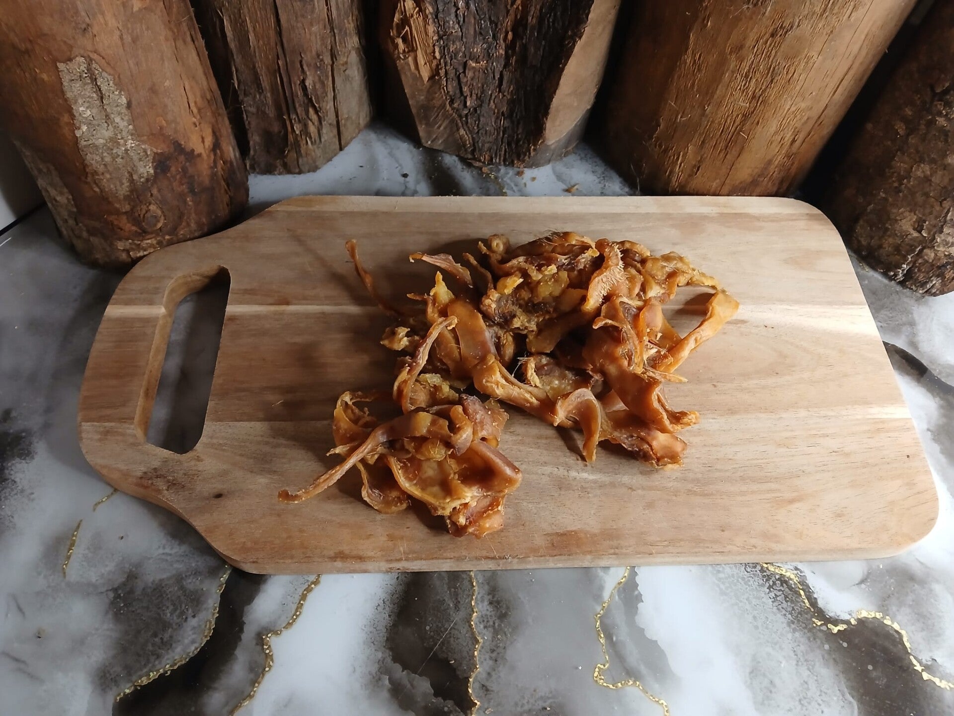 Varkensoor stukjes 100 gram - 100% Natuurlijke Hondensnack