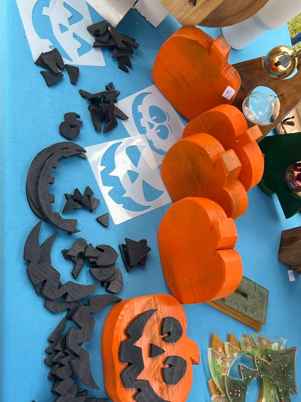 Surprise! Build your own pumpkin set!