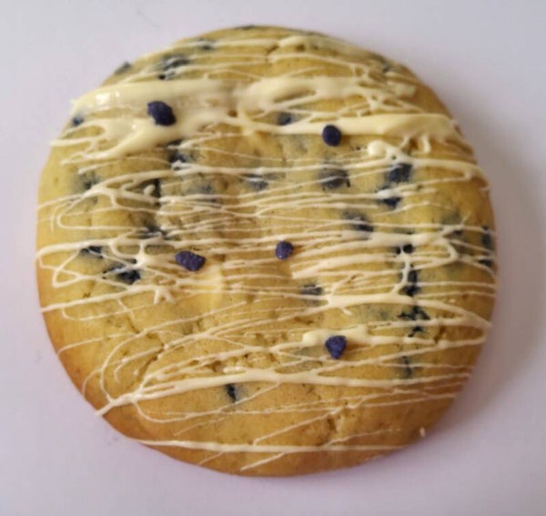 Cookie chocolat blanc et violette