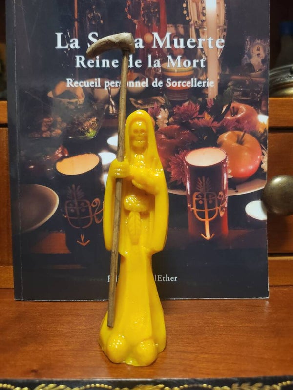 Santa Muerte 10cm amarilla