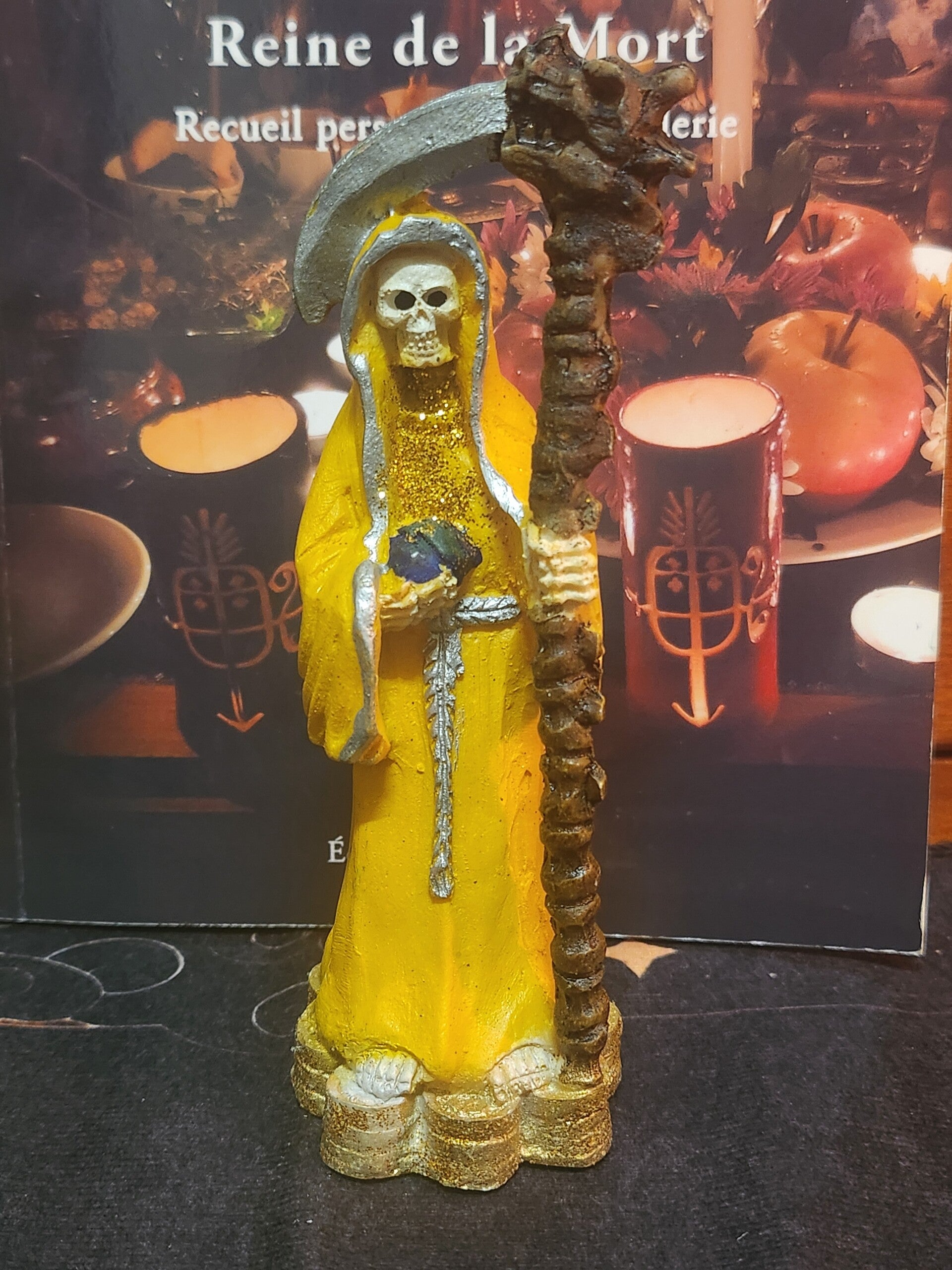 Santa Muerte 13cm amarilla