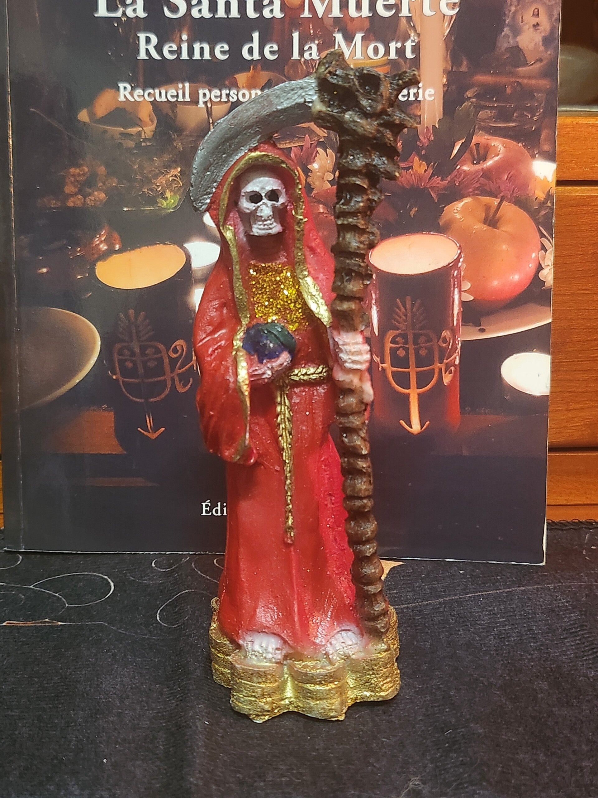 Santa Muerte 13cm roja