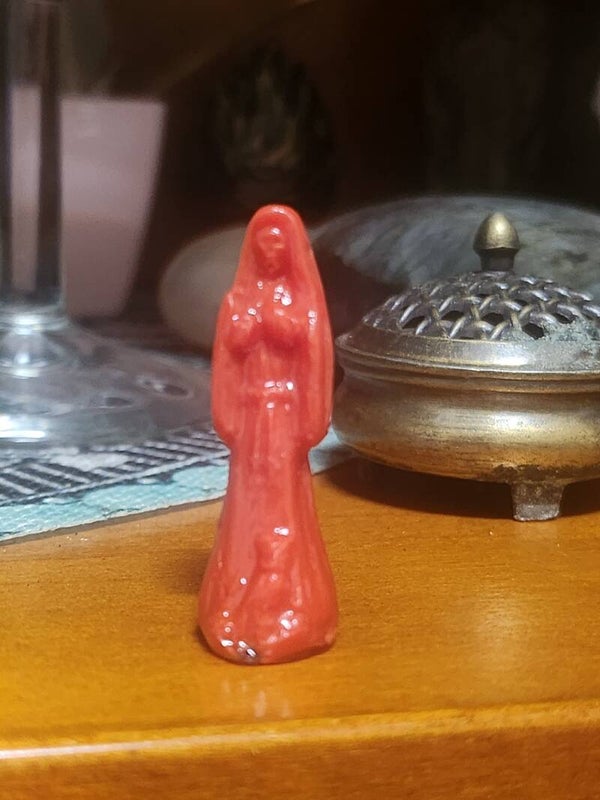 Santa Muerte roja 3,5cm