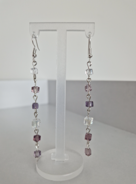 Boucles d'oreilles longues et fines - 5 couleurs au choix