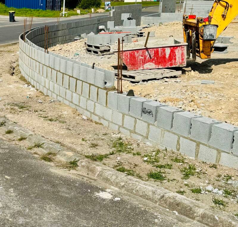 Mur de clôture arrondi