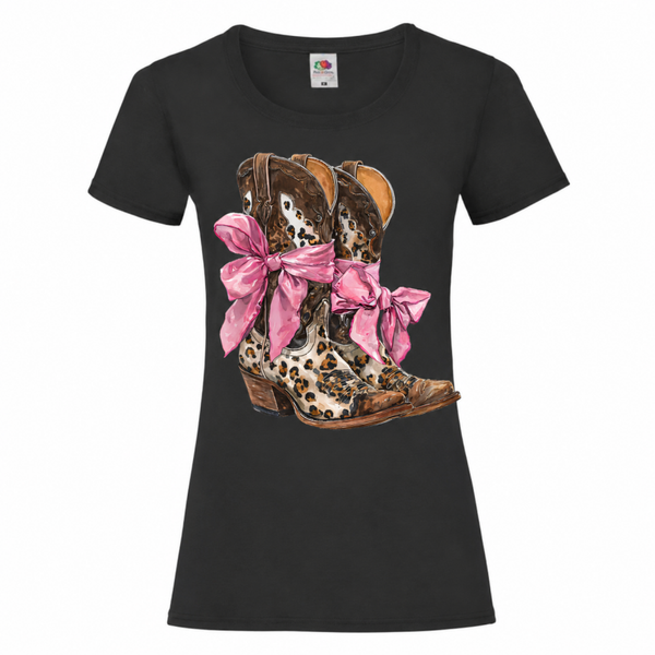 🎀 Cowboystiefel Shirt – Leopard Boots mit rosa Schleifen 👢