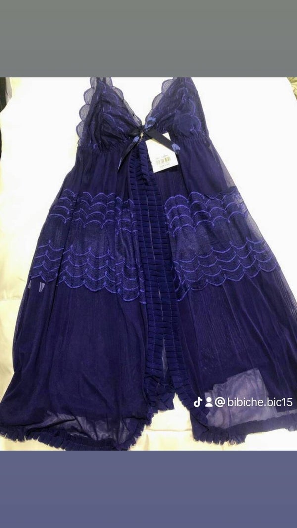 NUISETTE SEXY  COULEUR BLEU