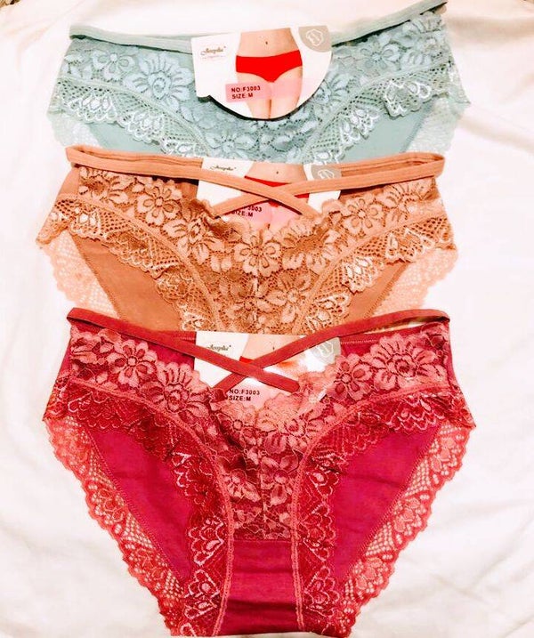 Sous vêtements en dentelle 3 pièces