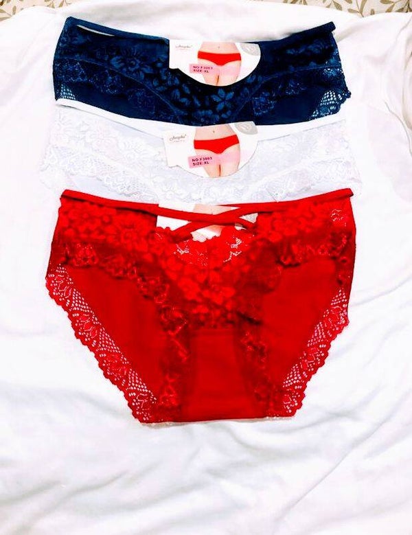 Sous vêtements en dentelle 3 pièces