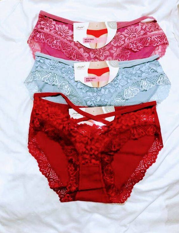 Sous vêtements en dentelle 3 pièces