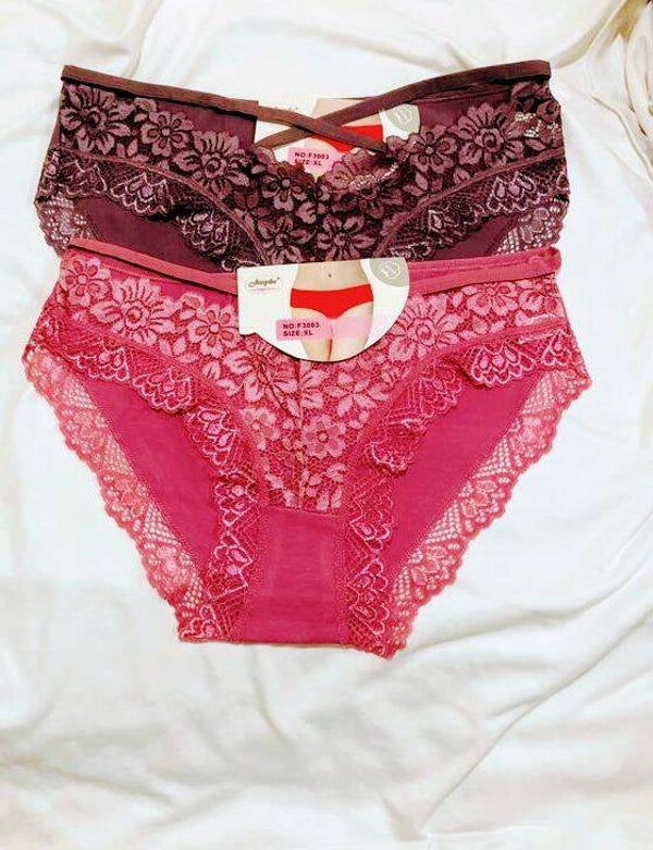 Sous vêtements en dentelle 2  pièces