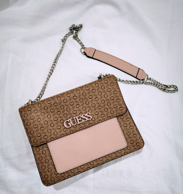 Sac à main imprimé guess