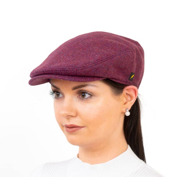 Hatman of Ireland Flat Cap Unisex Aran Plum   100% Iers scheerwol