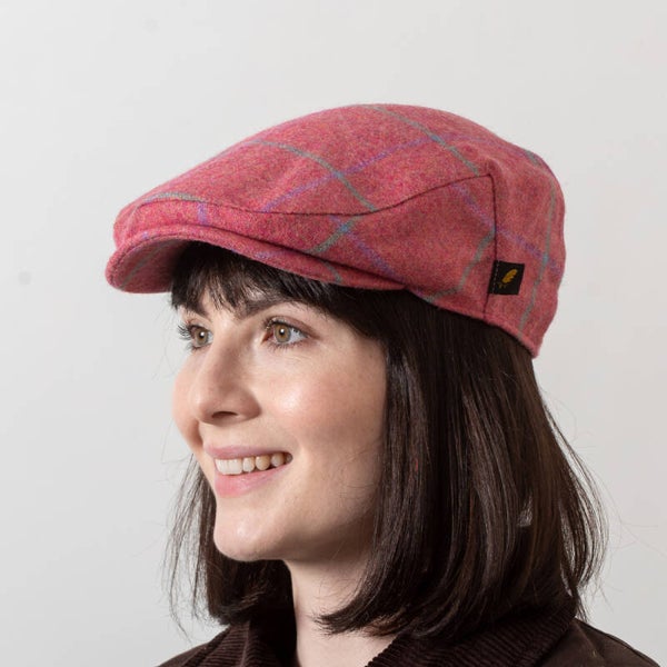 Hatman of Ireland Flat Cap Unisex Aran Pink    100% Iers scheerwol