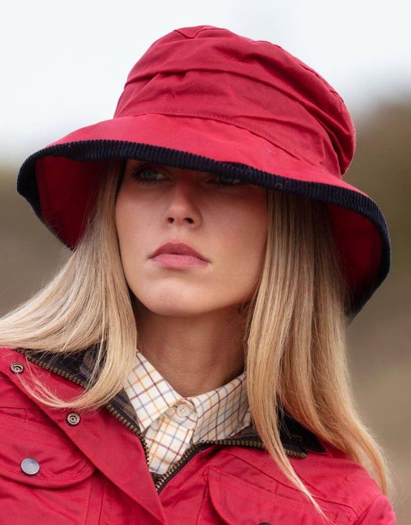 Walker & Hawkes Diana Wax Hoed voor dames rood