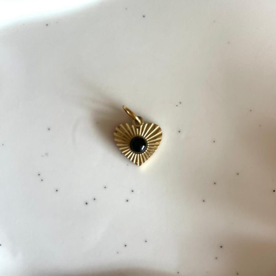 Zwarte Hart bedel - goud