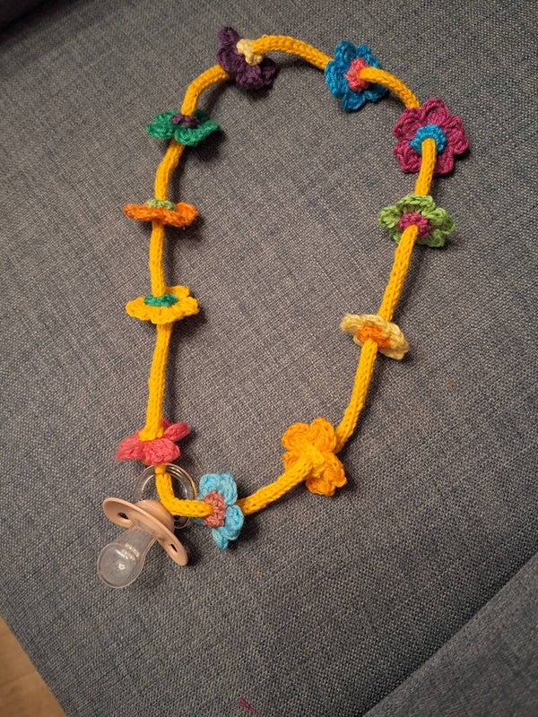 Spenen Ketting met bloemen