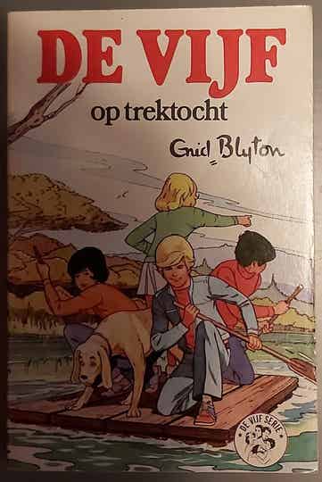 10 De Vijf op trektocht