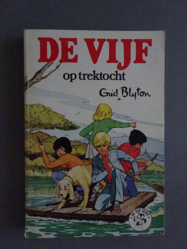 10 De vijf op trektocht