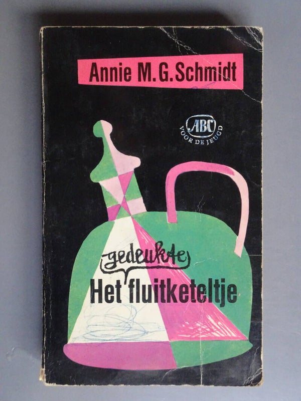 JM55 Het gedeukte fluitketeltje
