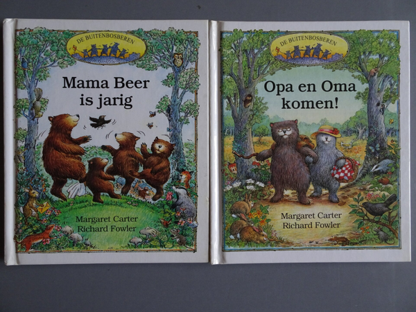 KIN - De Buitenbosberen - 2 delen - Mama Beer is jarig & Opa en Oma komen!