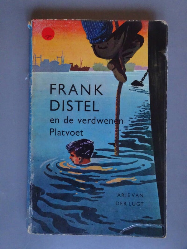 J2 Frank Distel en de verdwenen platvoet