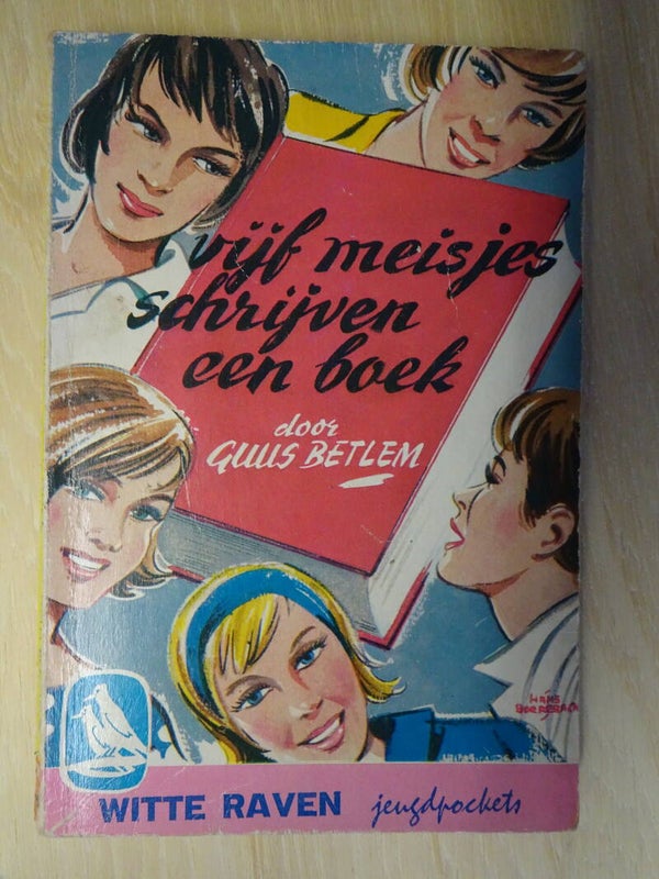 M109 Vijf meisjes schrijven een boek