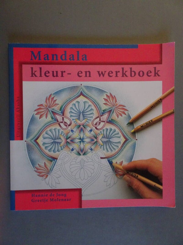 EON - Mandala kleur- en werkboek