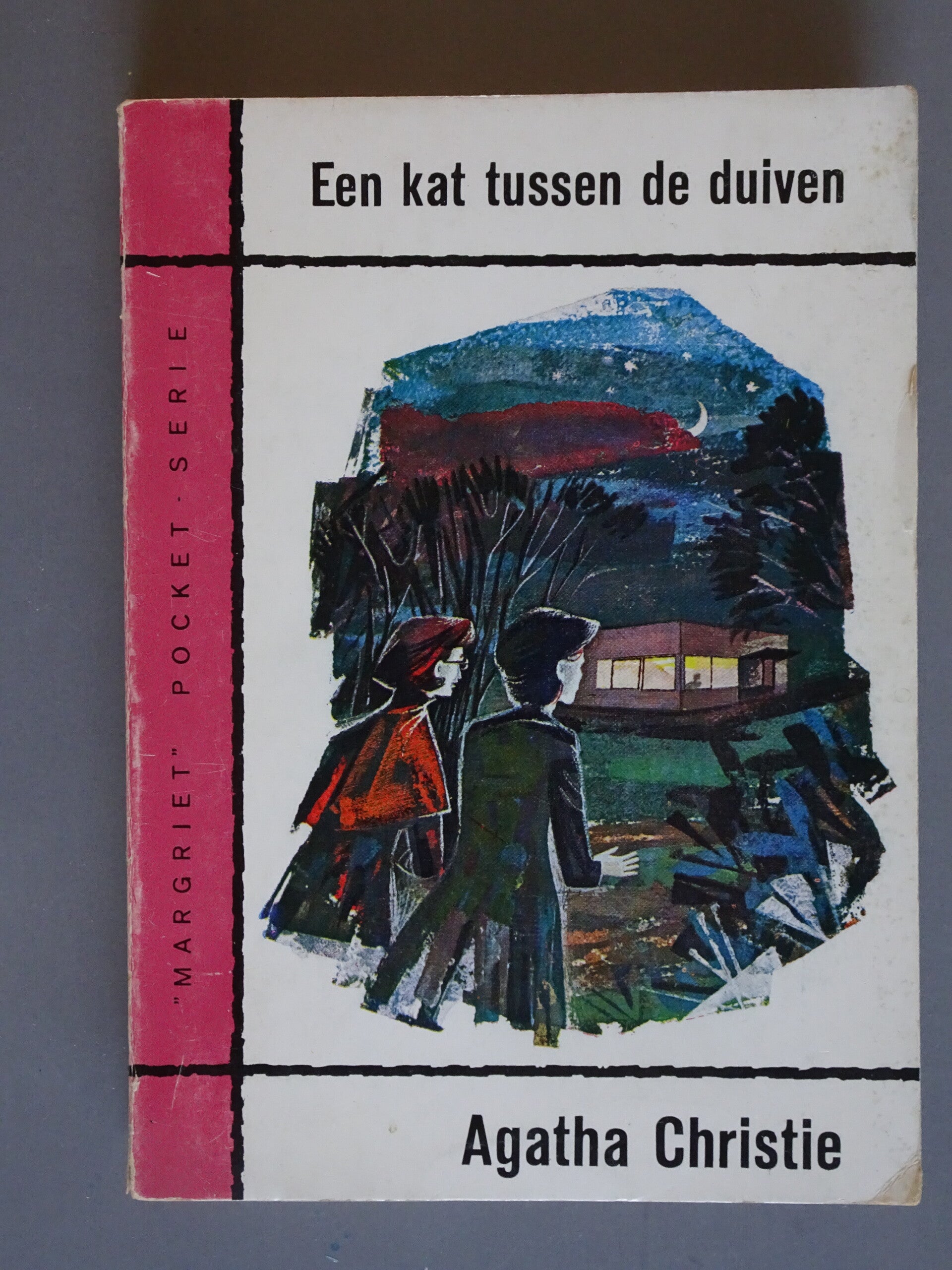 MP Een kat tussen de duiven