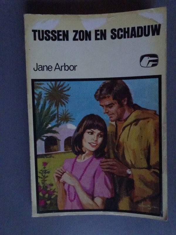 M0000 - S295 Tussen zon en schaduw