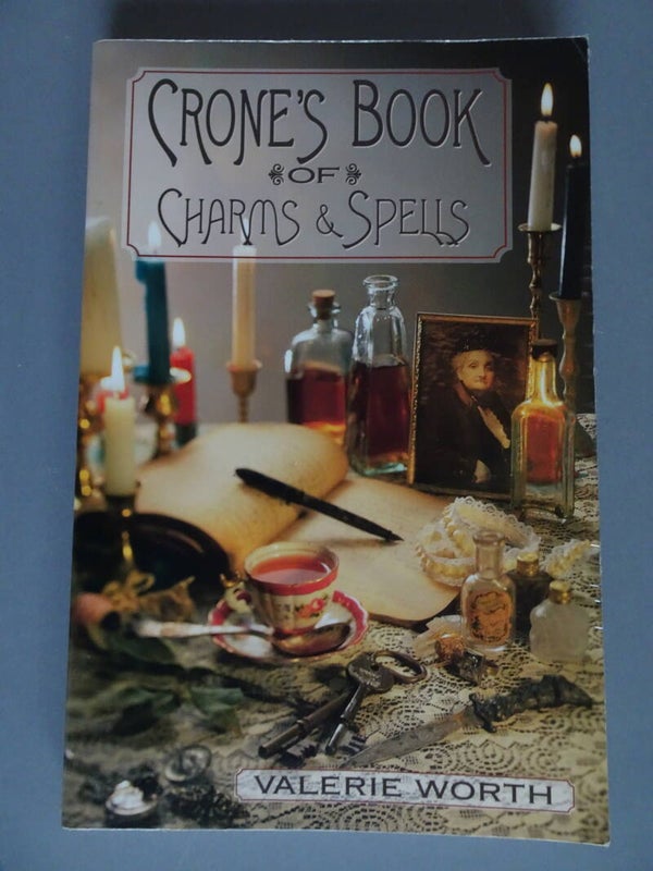SPI - Crone's book of charms & spells