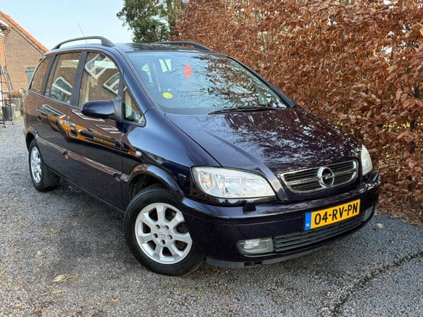 Opel Zafira 1.8 16v Elegance | 7-ZITTER!