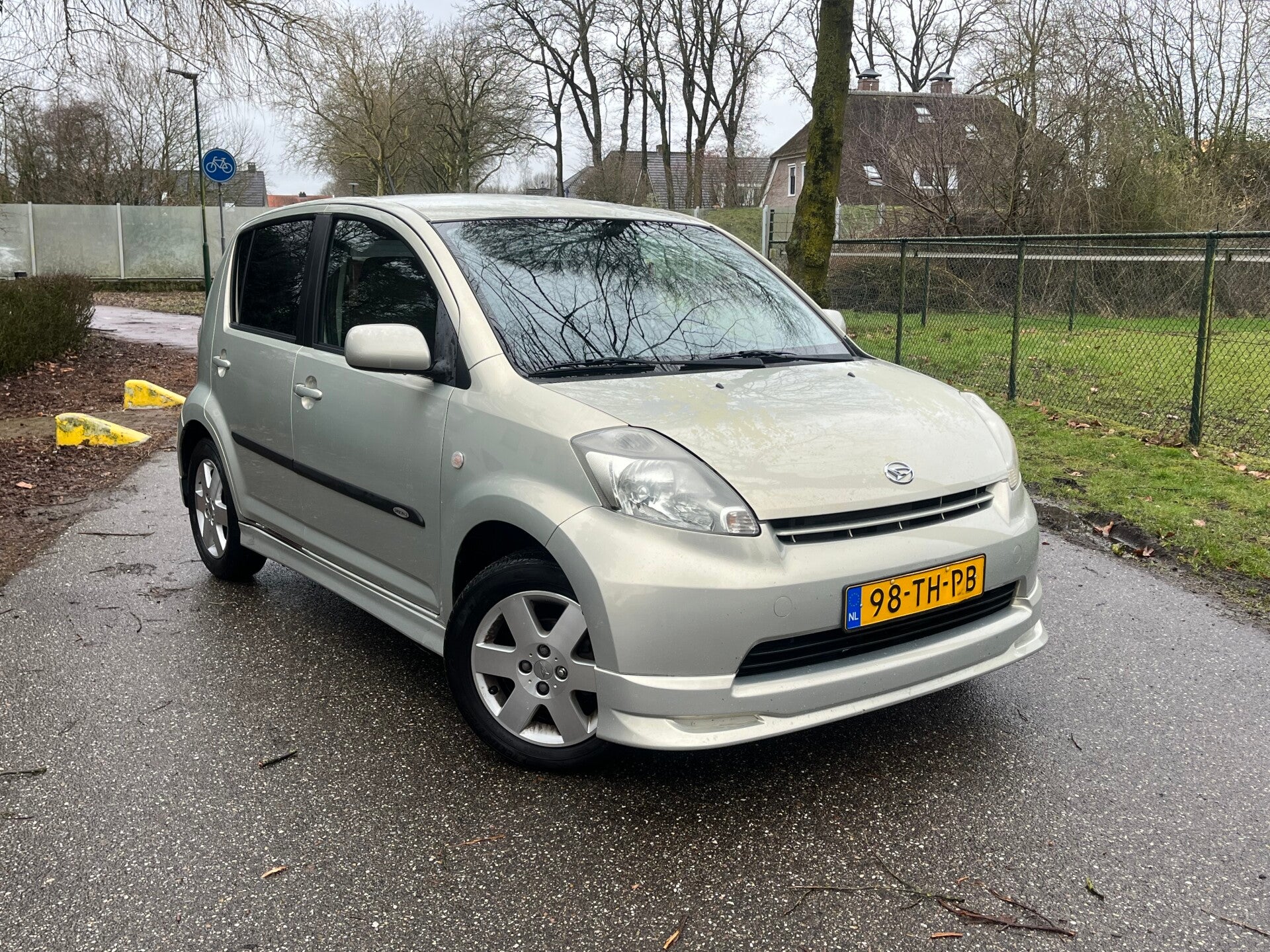 Daihatsu Sirion 2 1.0 12v Trend - SPORT pakket