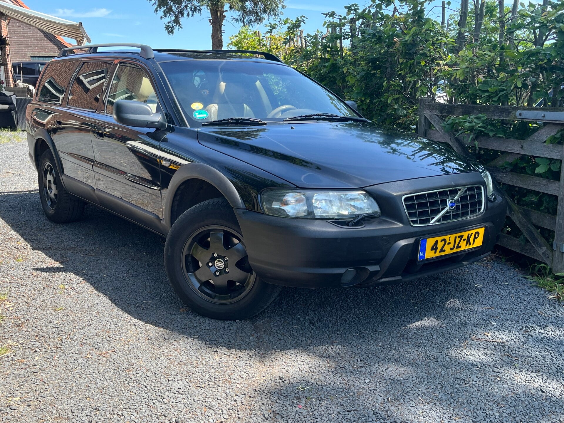 Volvo XC70 2.5 T Geartronic Comfort Line | LPG | 4X4