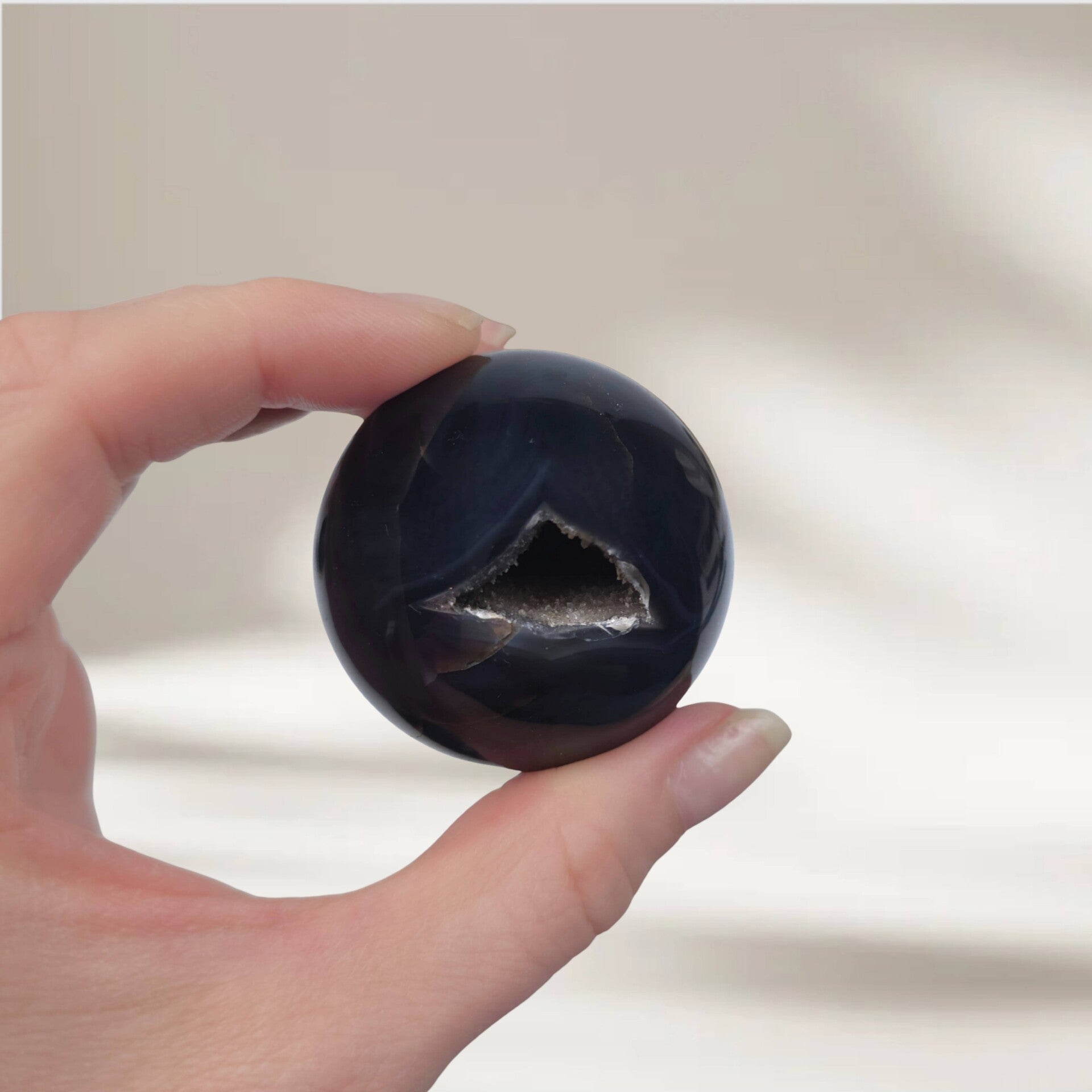 Zwarte Agaat bol | 4,8 cm