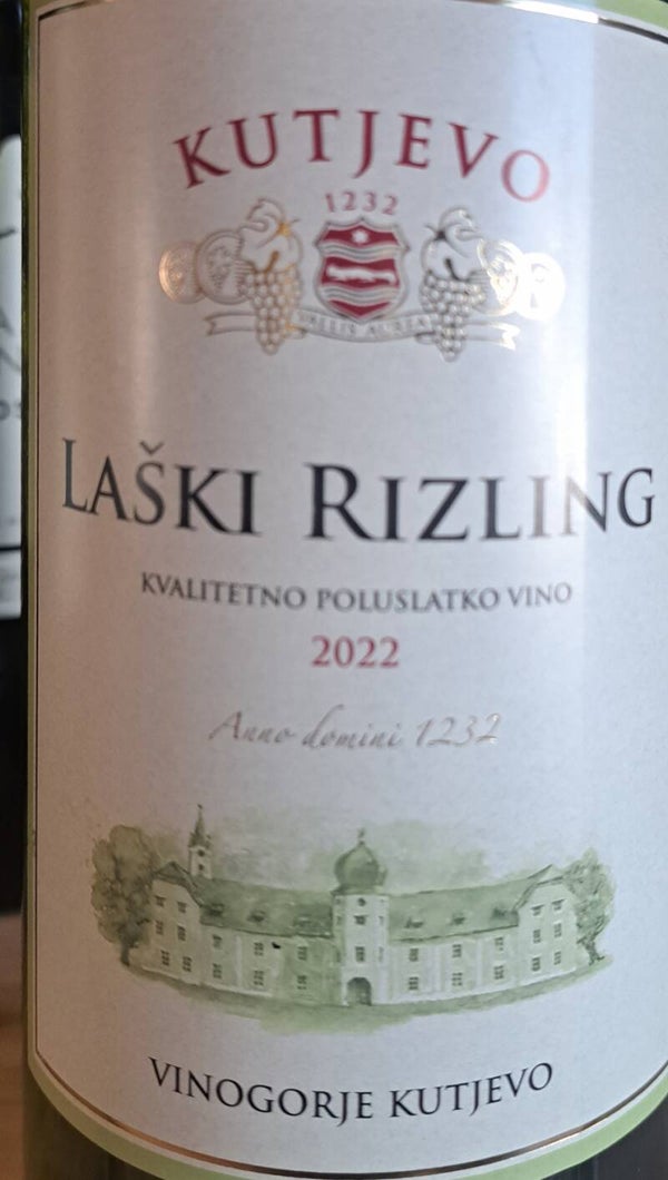 Laški Riesling Kutjevo Alk. 11,0 % vol. 1 l