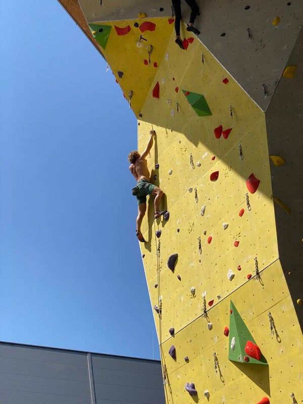Einsteigerkurs: Toprope & Bouldern - Halle