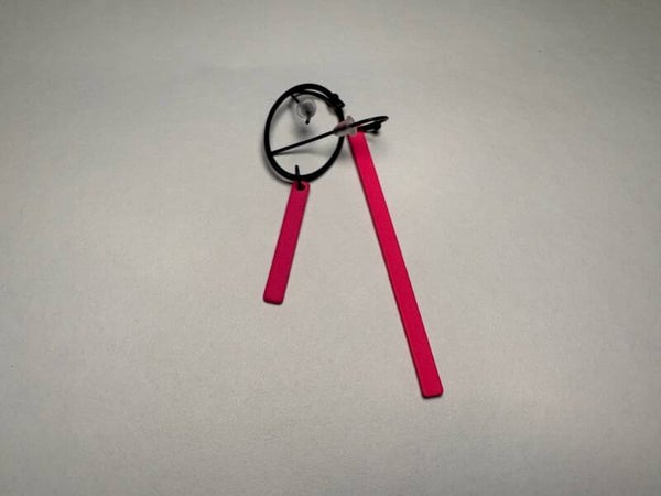 S251105 Sticks Roze