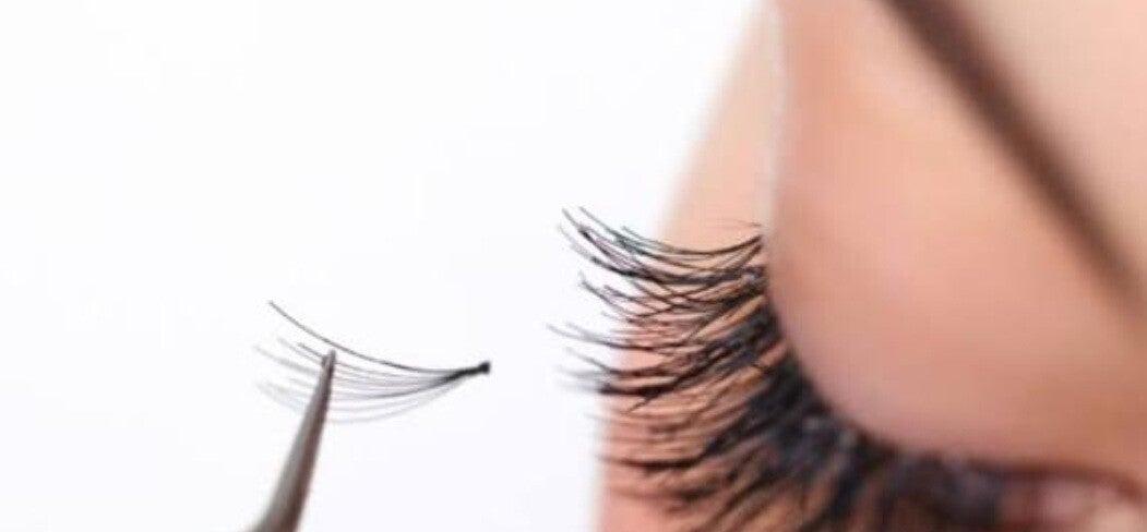 Formation extensions de cils mixtes hybride et volume russes