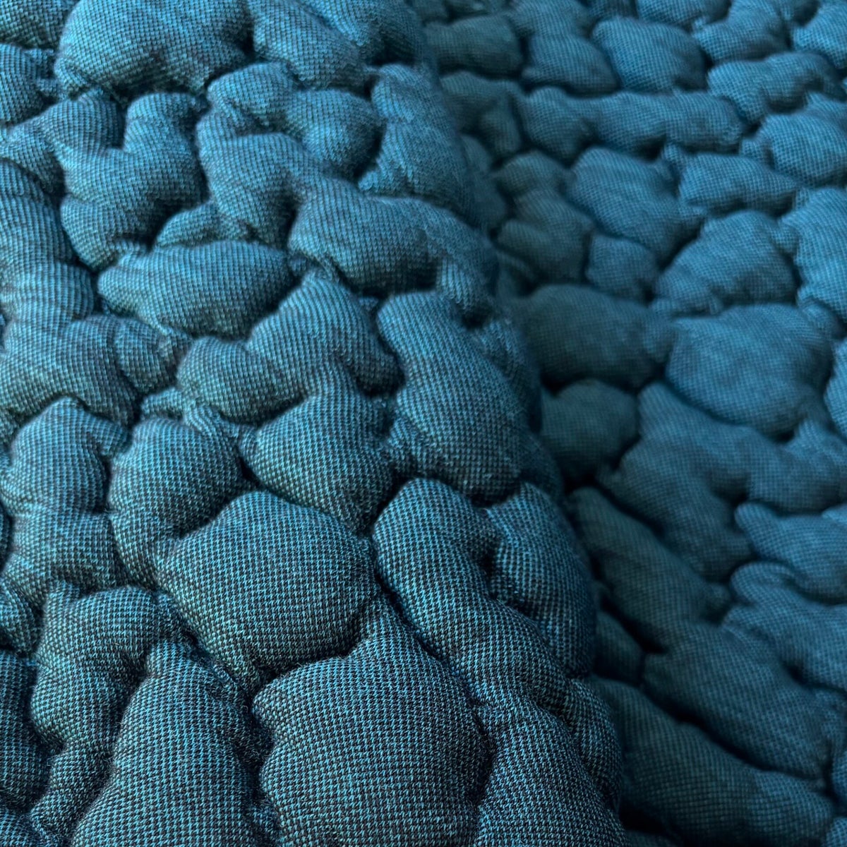 Kvadrat Febrik | designmeubelstoffen.nl