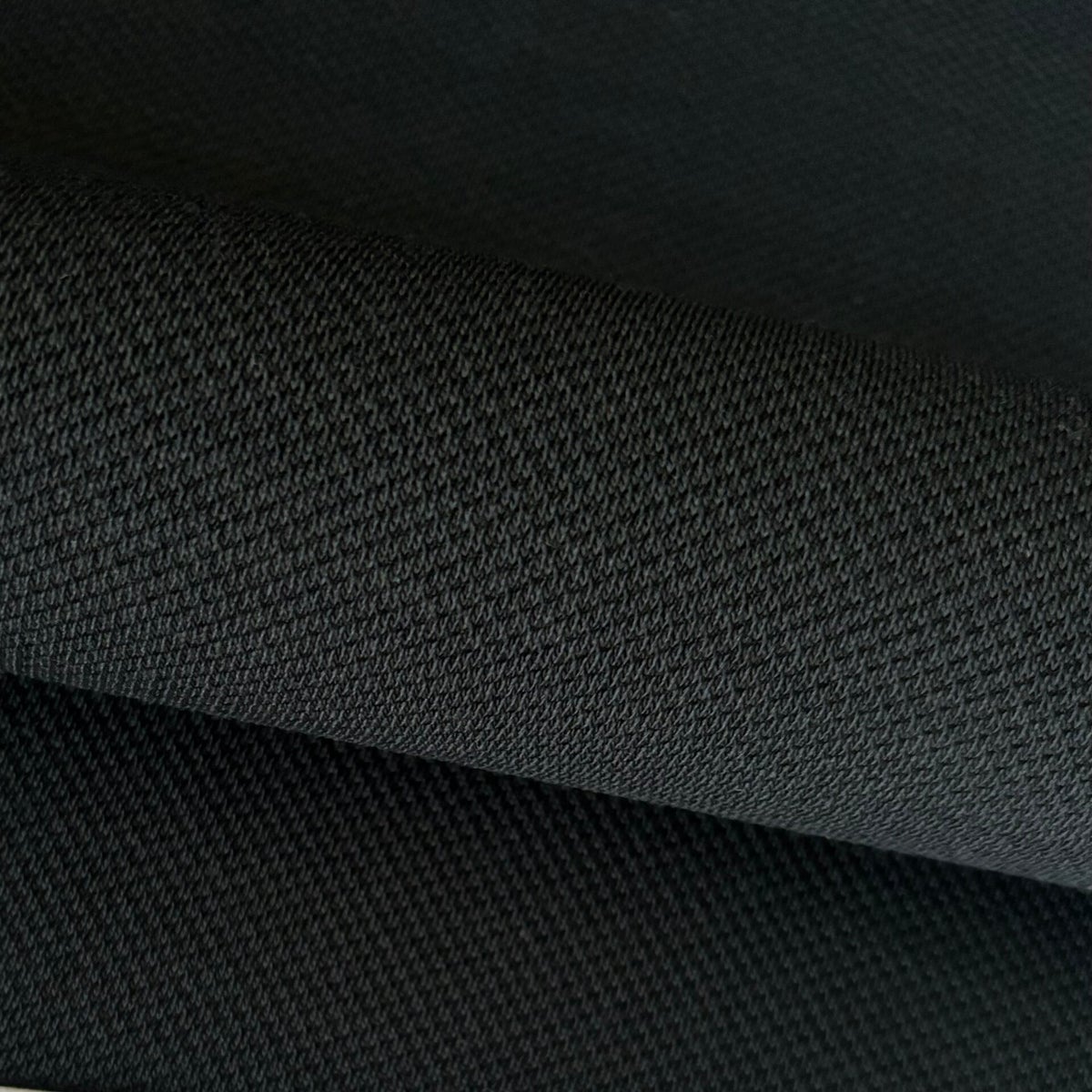 Kvadrat Febrik | designmeubelstoffen.nl